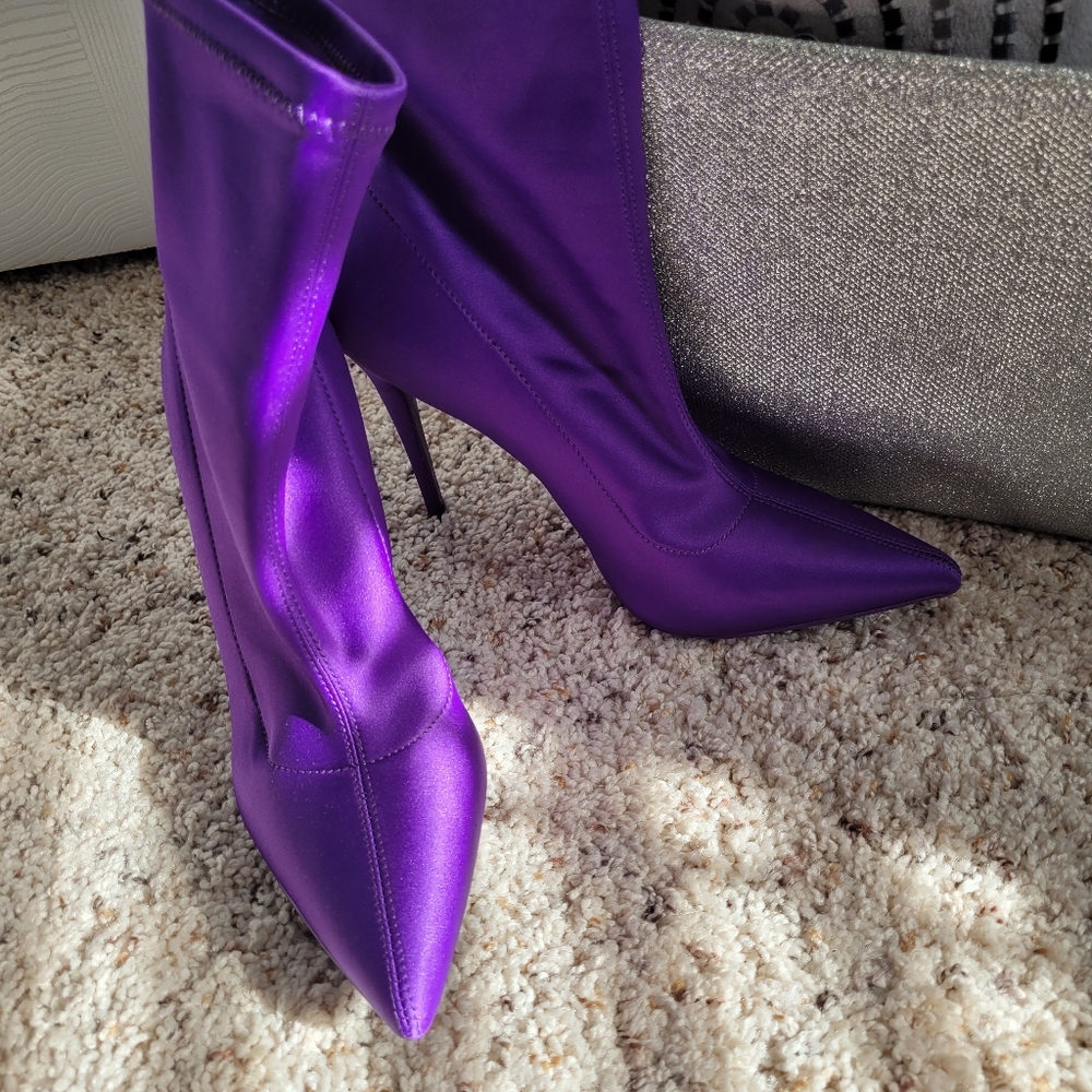 7.5 Aldo Purple Nylon Stretch Booties